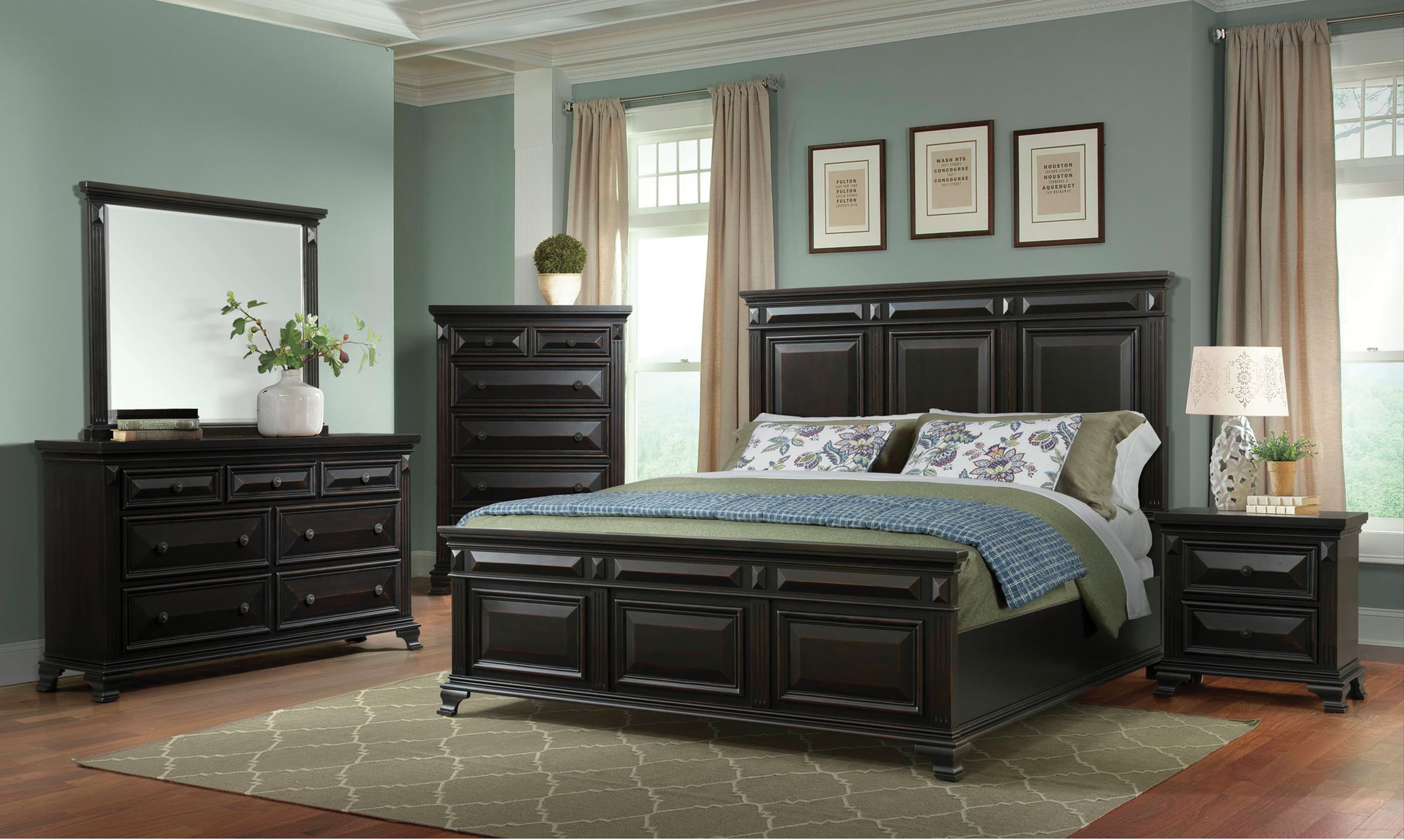 B145 Queen Bed — Antiqued Black