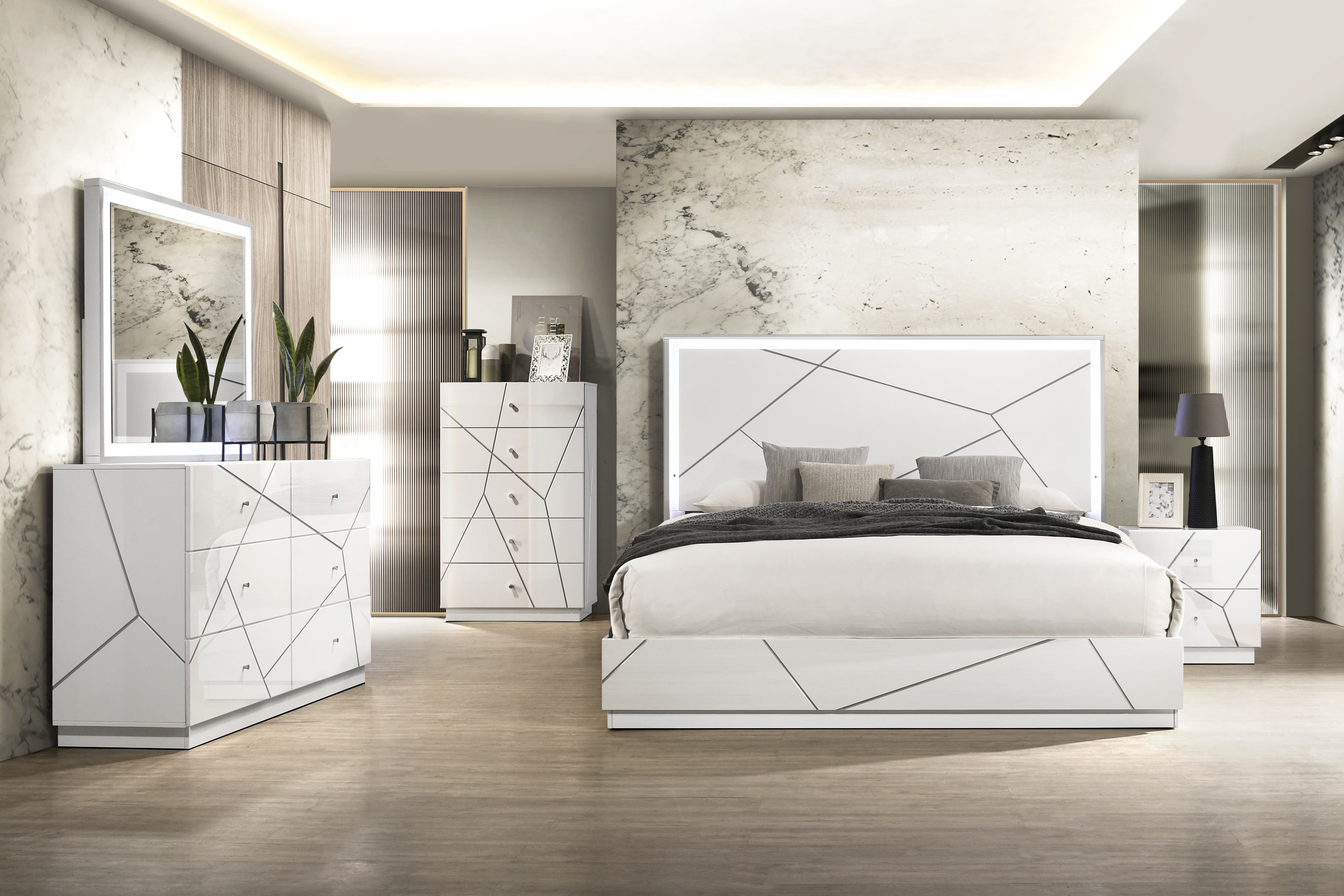 B260 King Bed