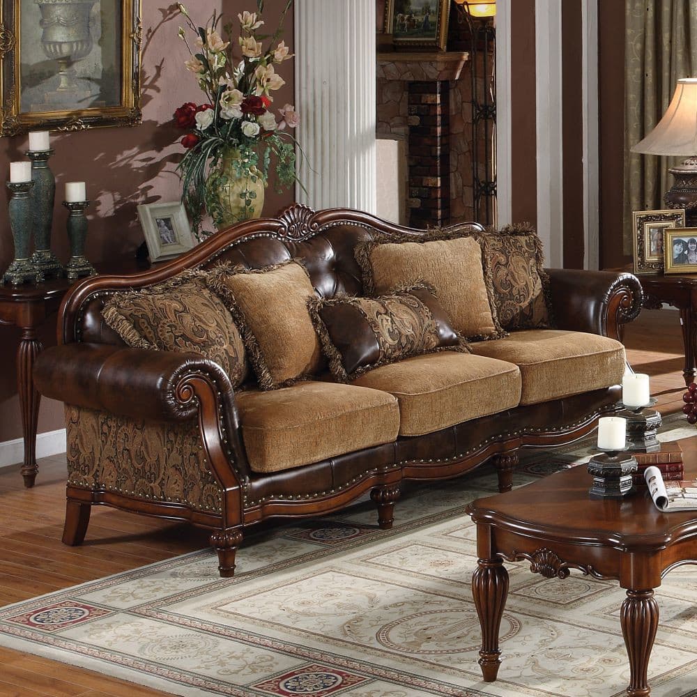 Sofa W/5 Pillows