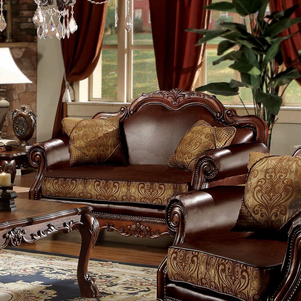 Loveseat W/2 Pillows