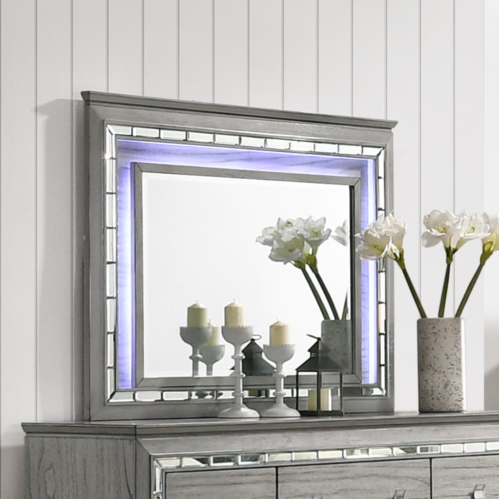 Mirror W/LED