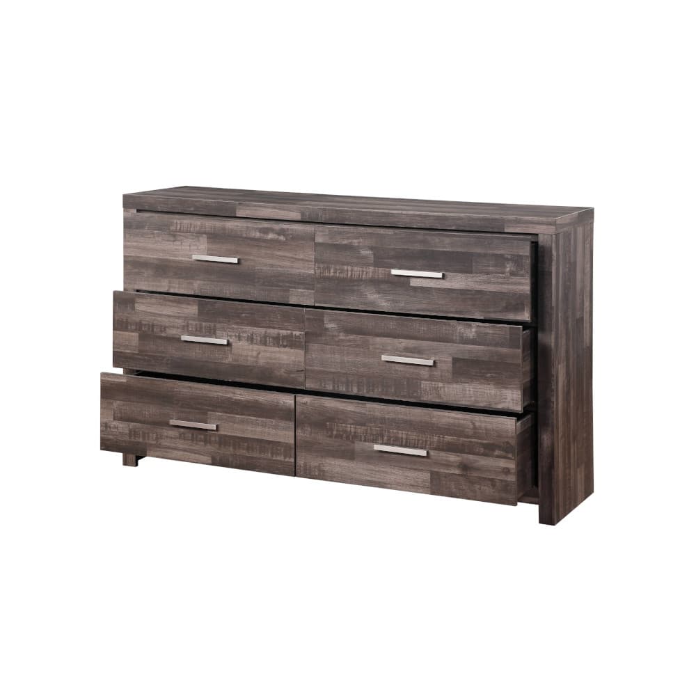 Dresser 4