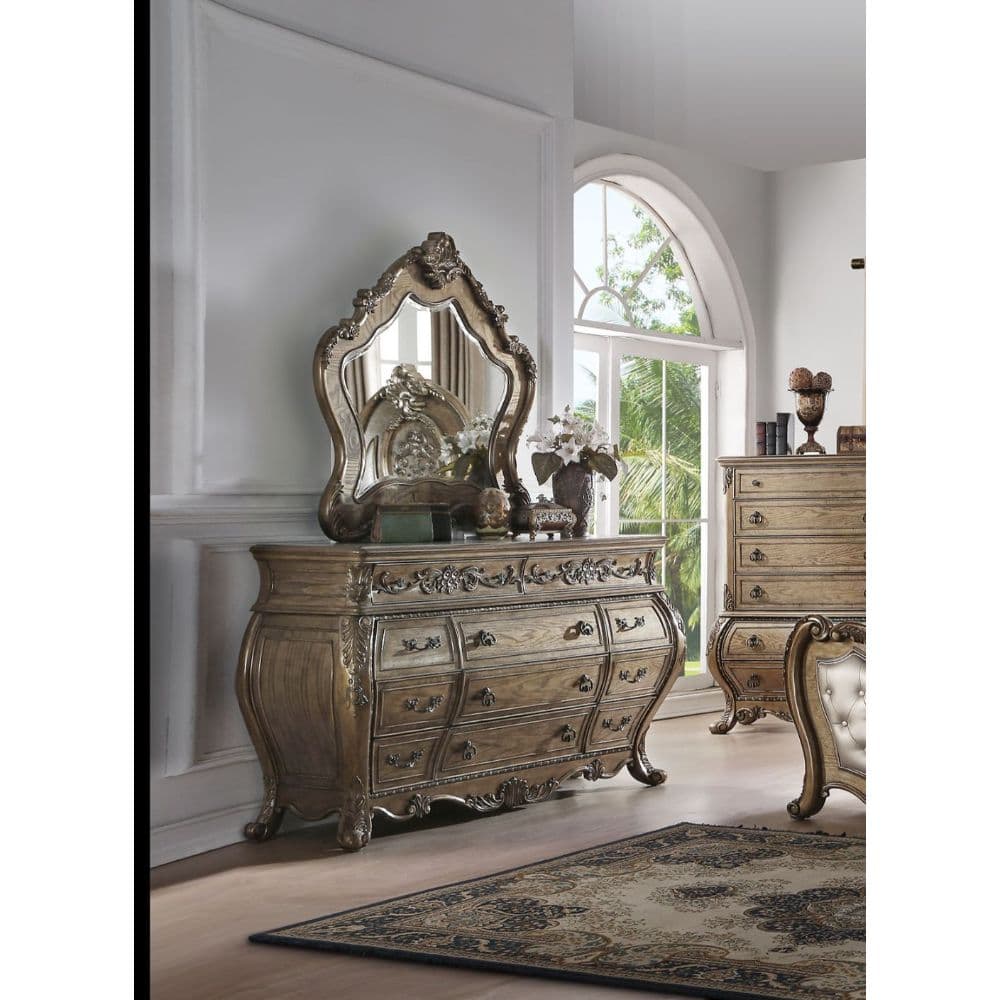 Dresser 2