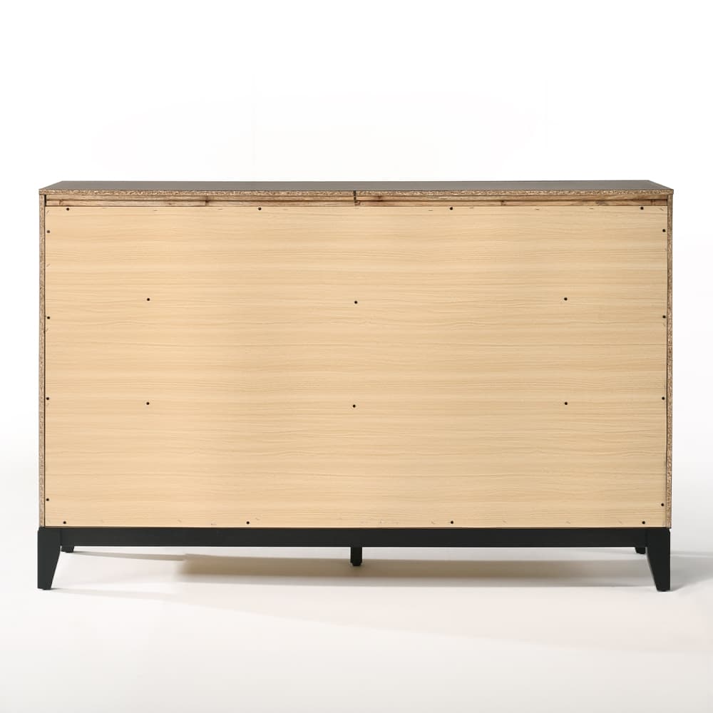 Dresser 5