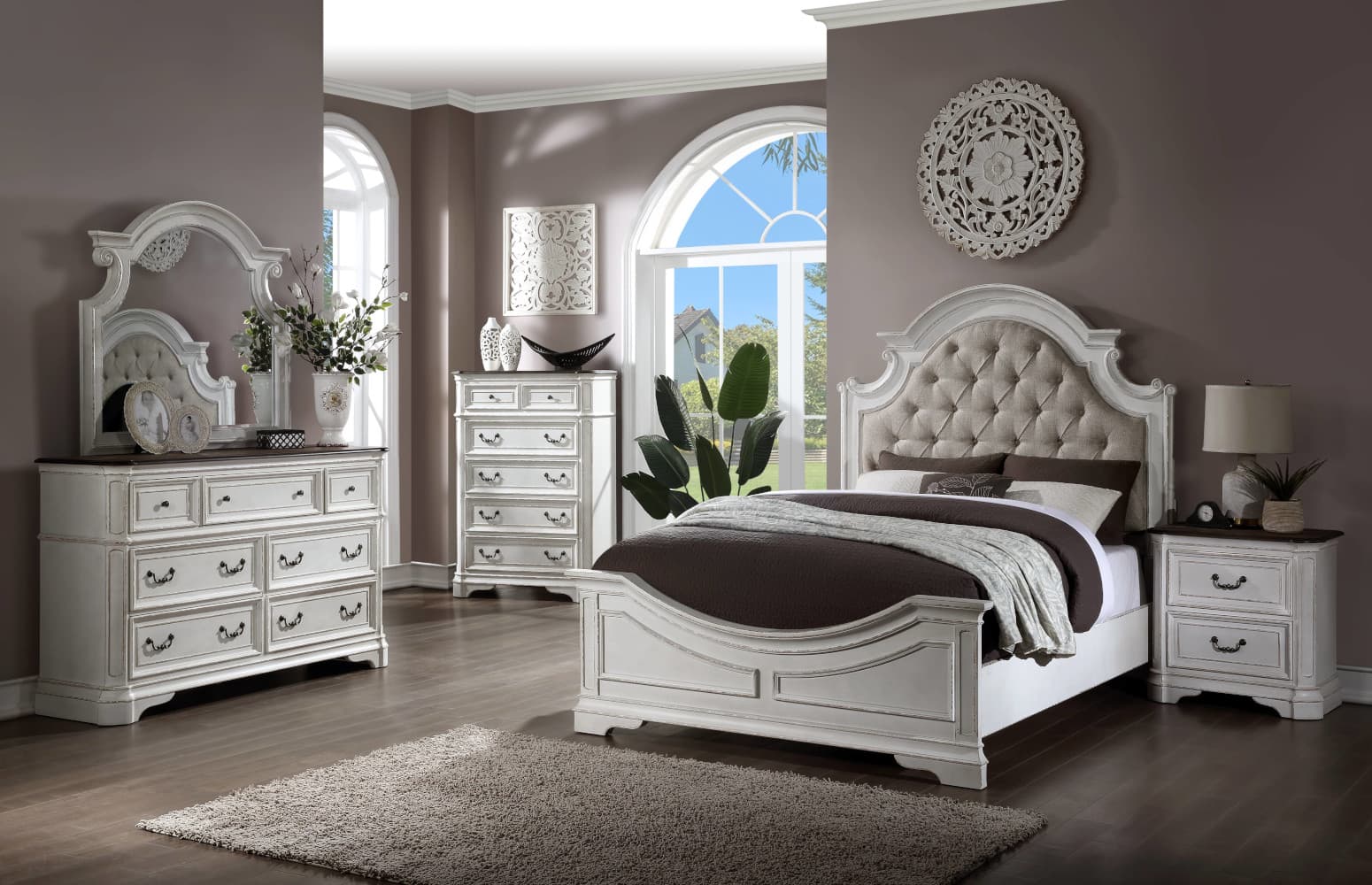 Dresser 5