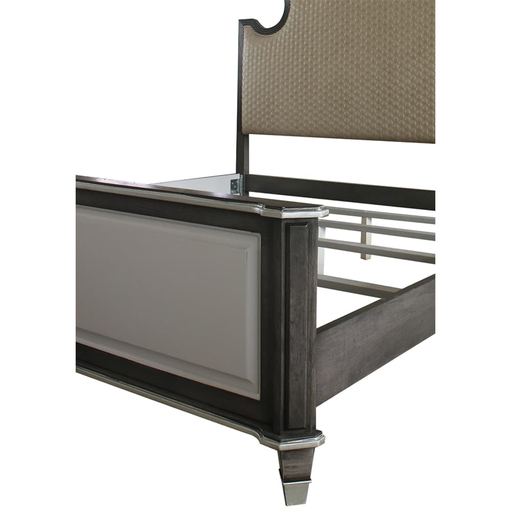 Queen Bed 18