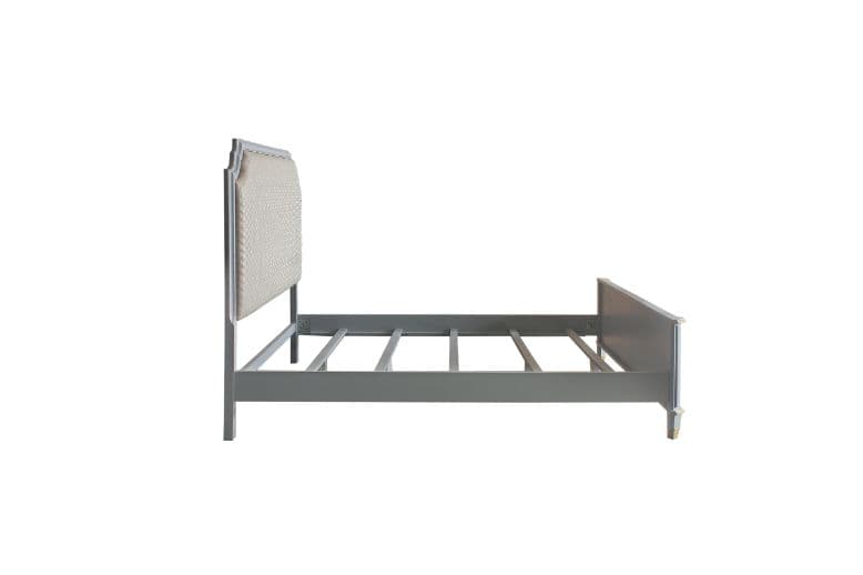 Queen Bed 5
