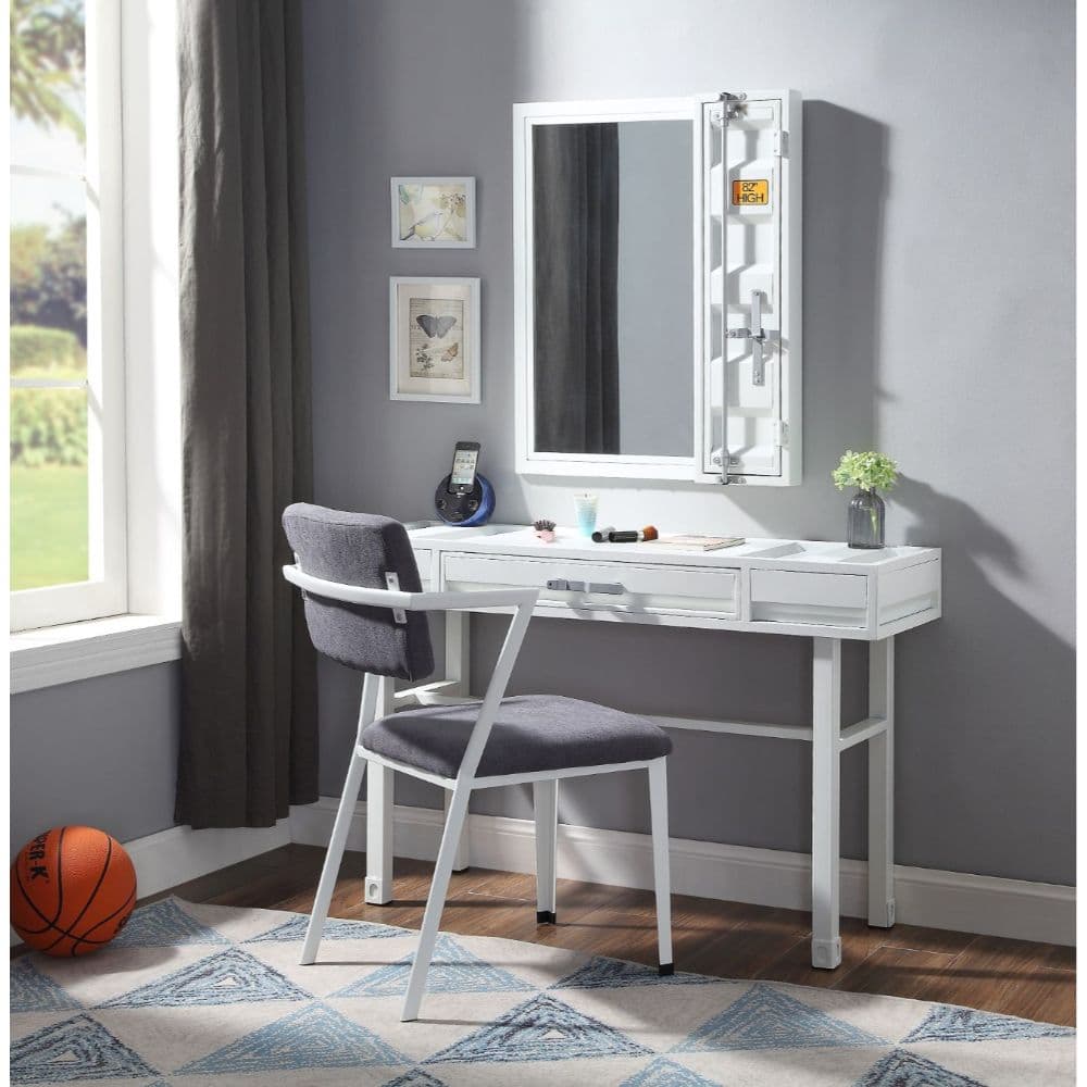 Vanity Desk 2
