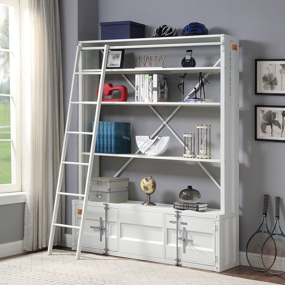 Bookcase W/Ladder 6