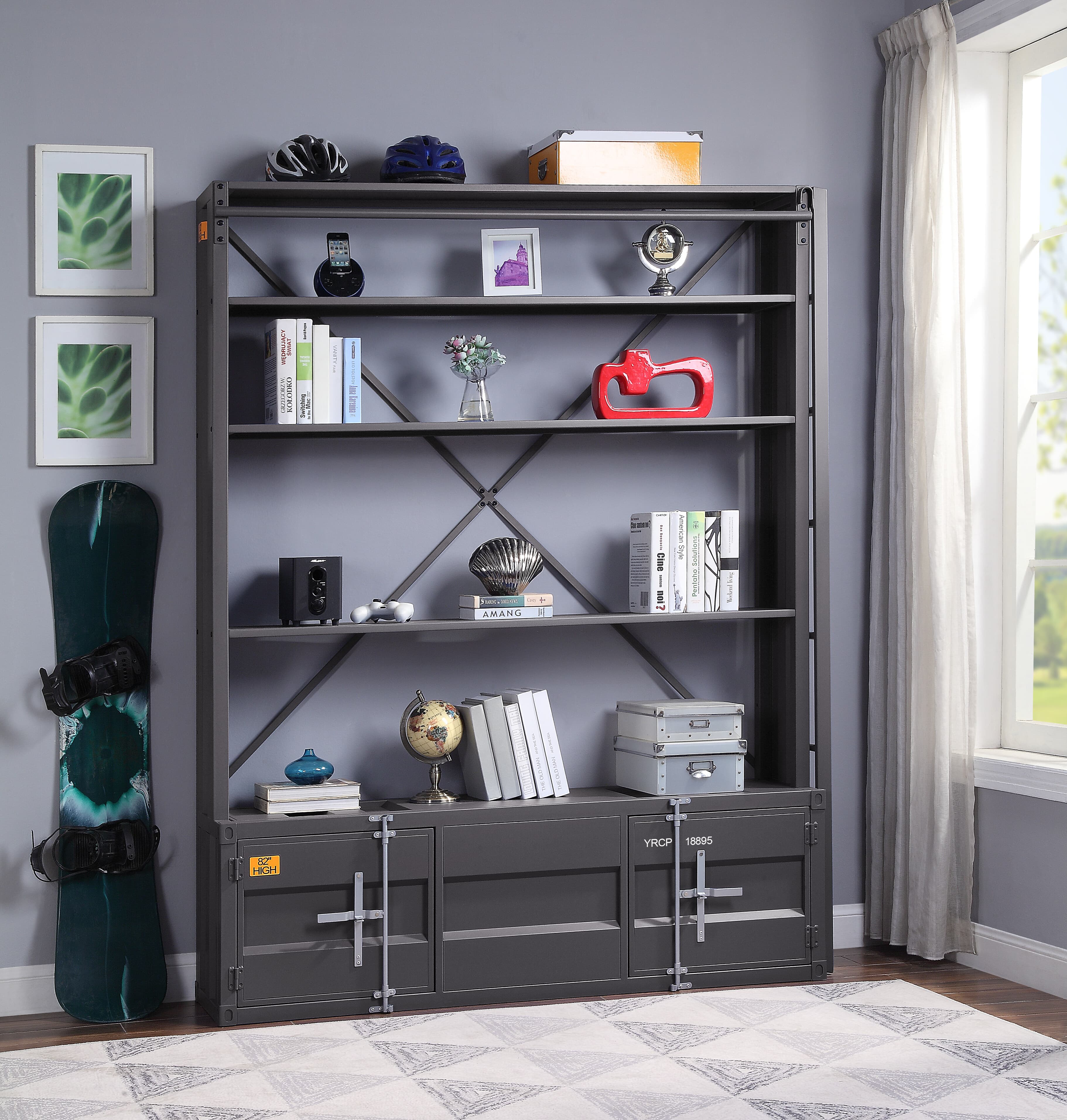 Bookcase W/Ladder 4