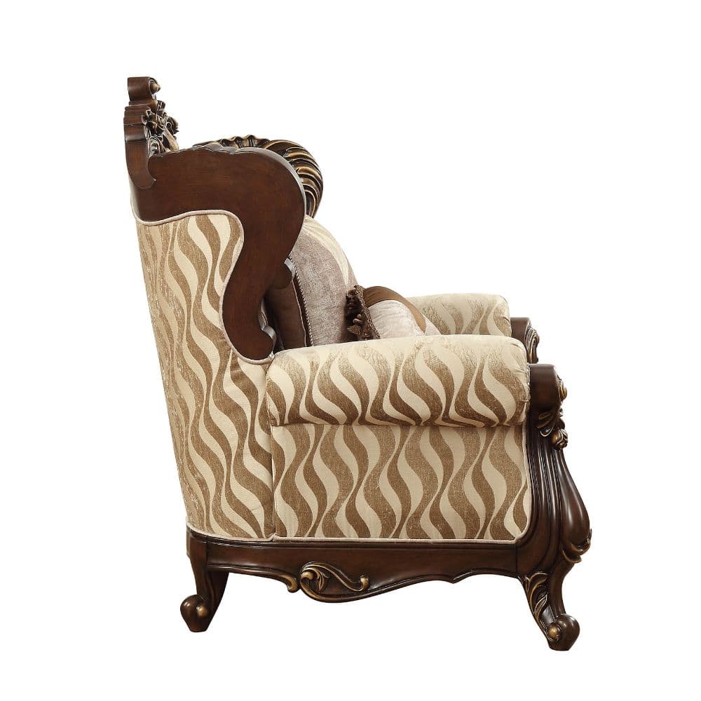 Chair W/2 Pillows(Same LV01587) 4