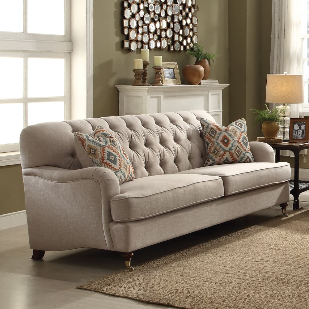 Sofa W/2 Pillows