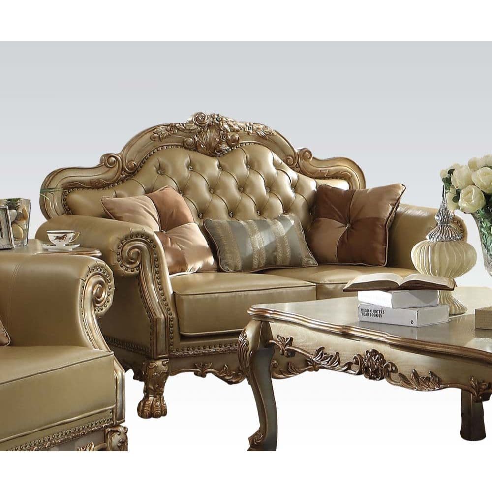Loveseat W/3 Pillows