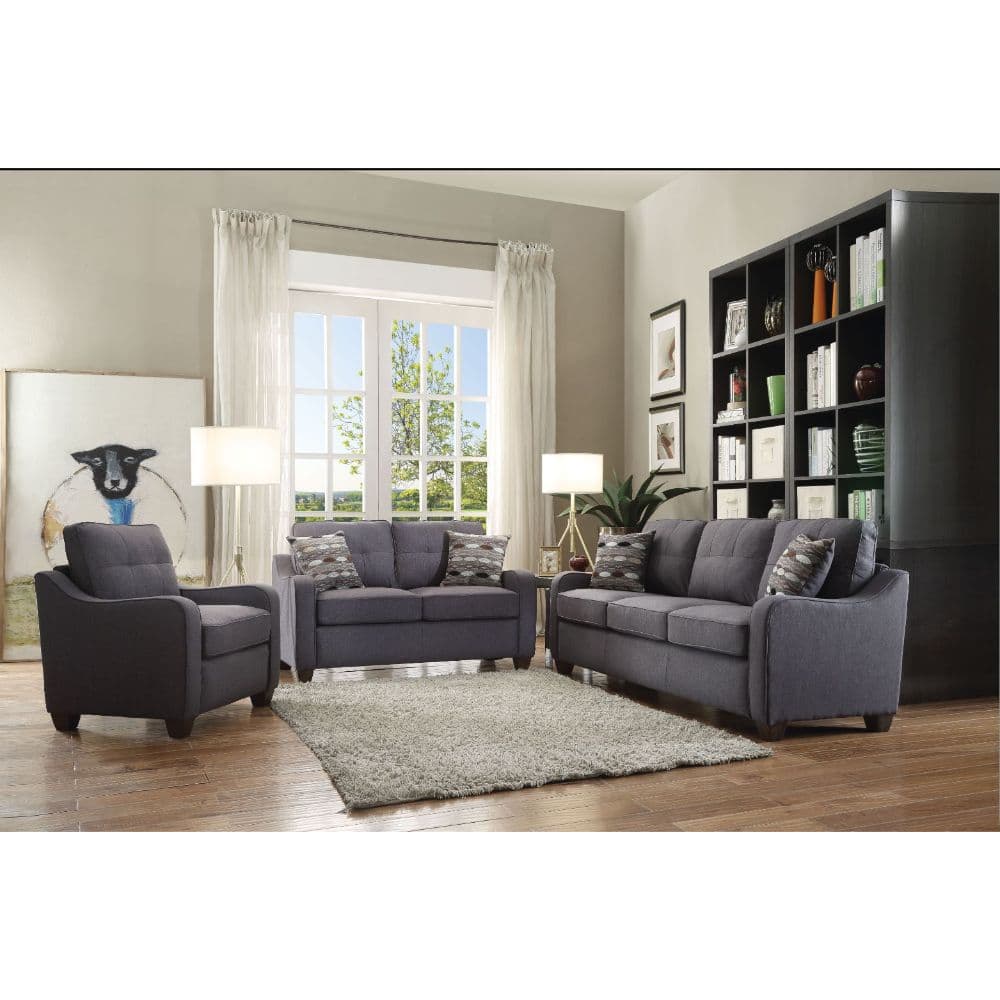 Sofa W/2 Pillows 2