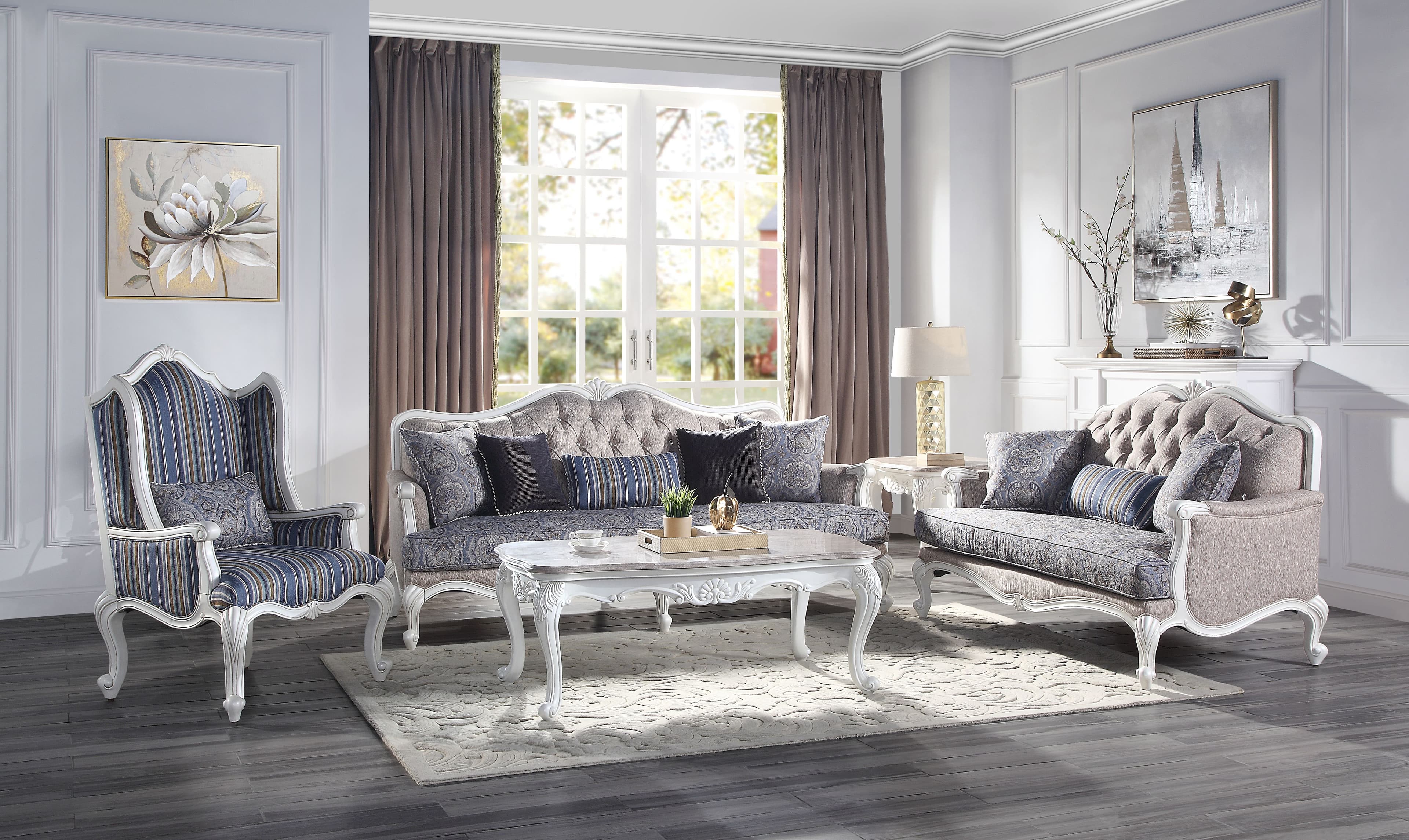 Loveseat W/3 Pillows 6