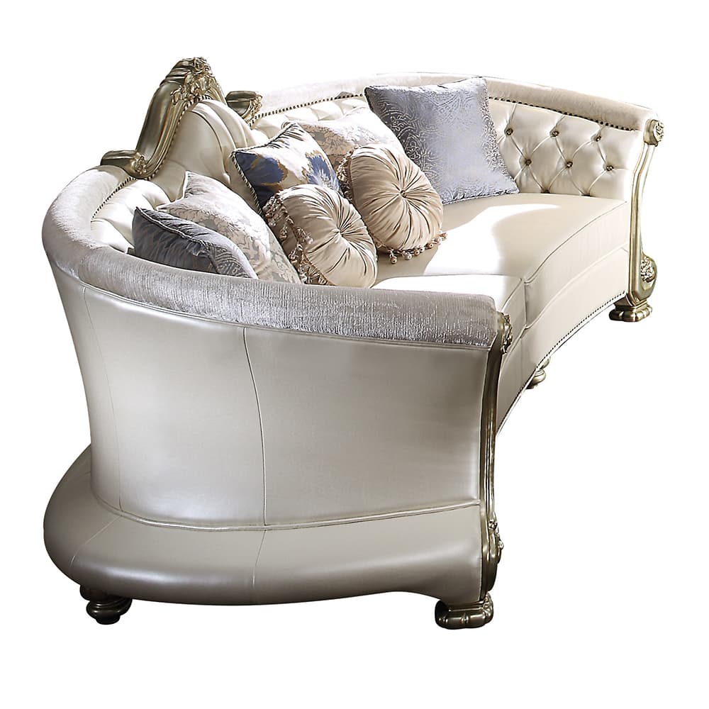 Sofa W/7 Pillows 2