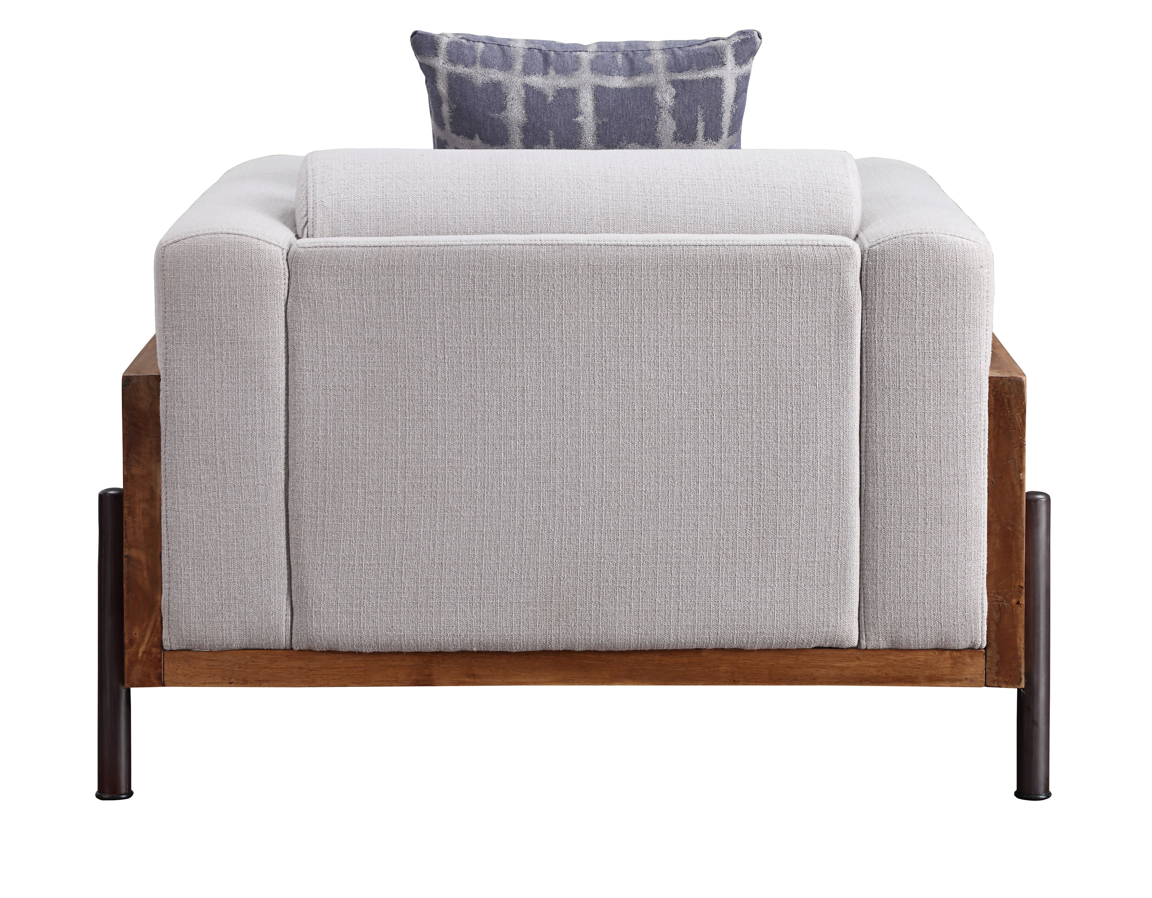 Chair W/Pillow 4