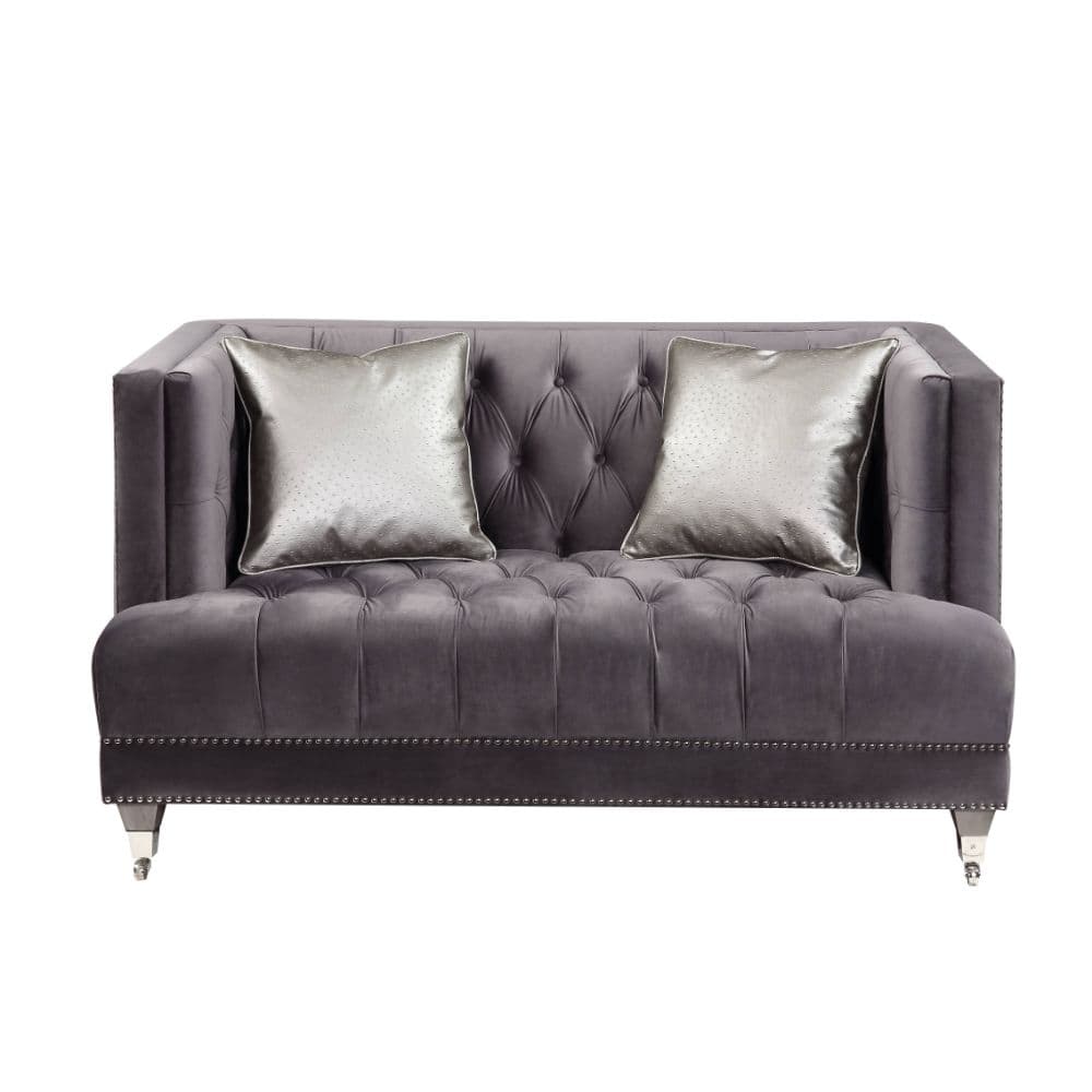 Loveseat W/2 Pillows 2