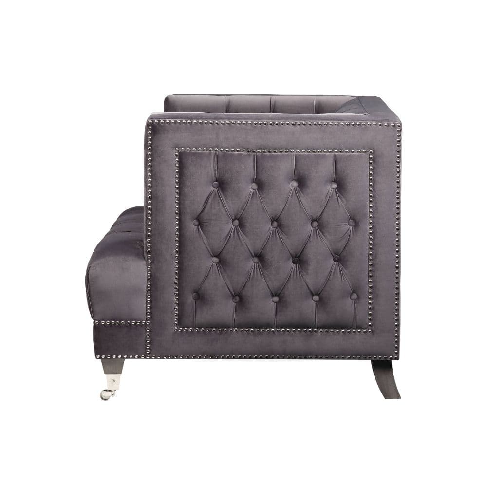Loveseat W/2 Pillows 3