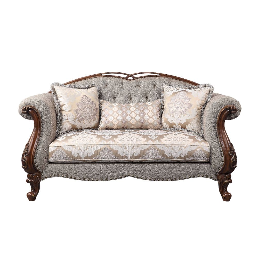 Loveseat W/3 Pillows 2