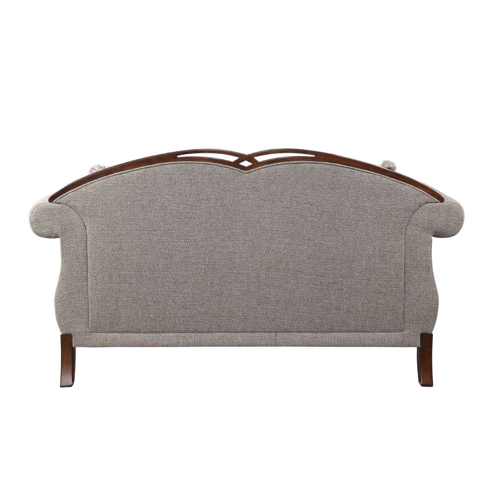 Loveseat W/3 Pillows 4