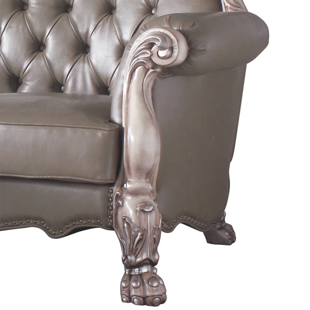 Loveseat W/3 Pillows 8