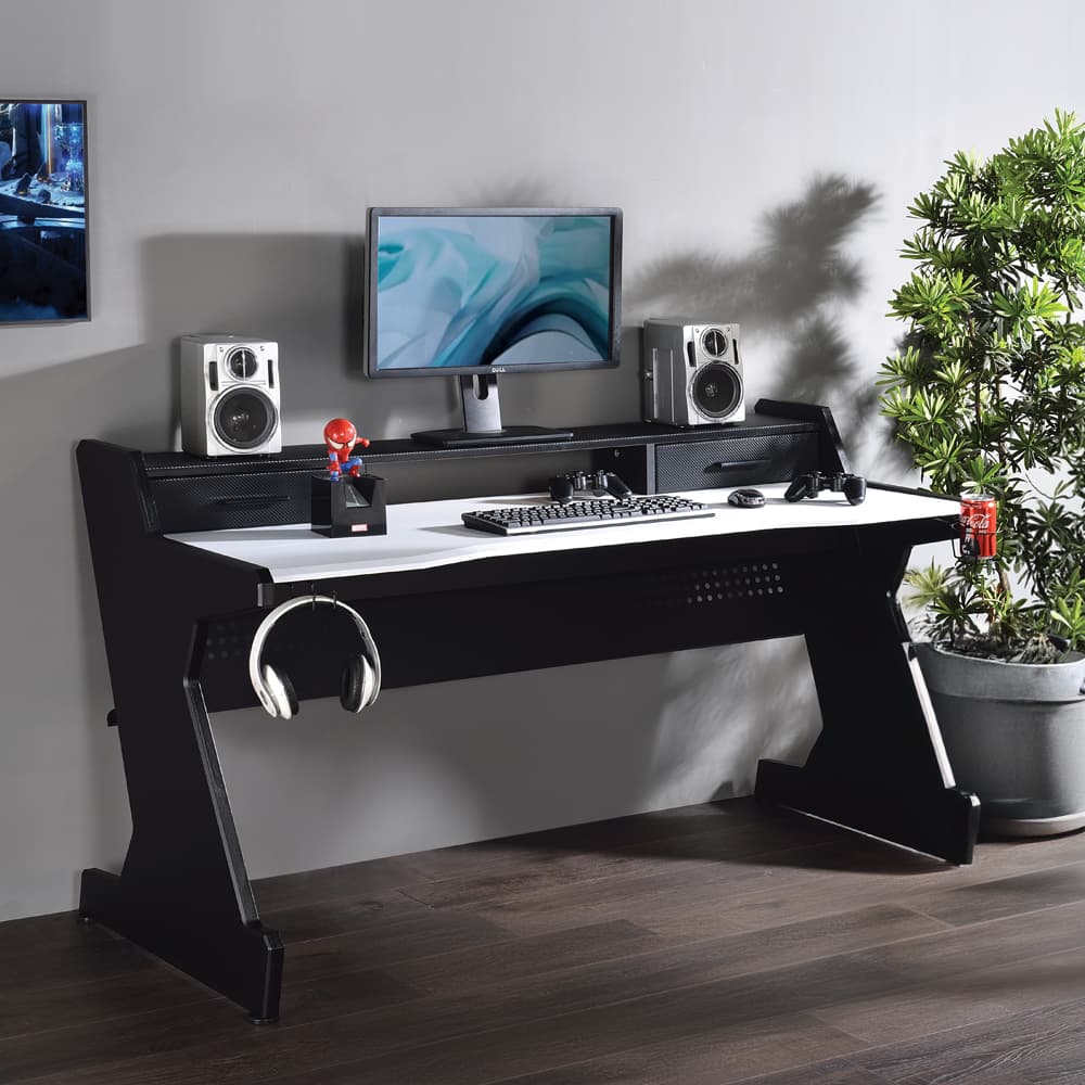 Gaming Desk 1