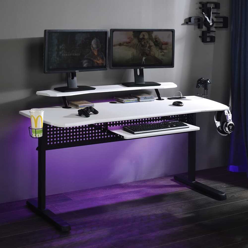Gaming Desk W/USB Port