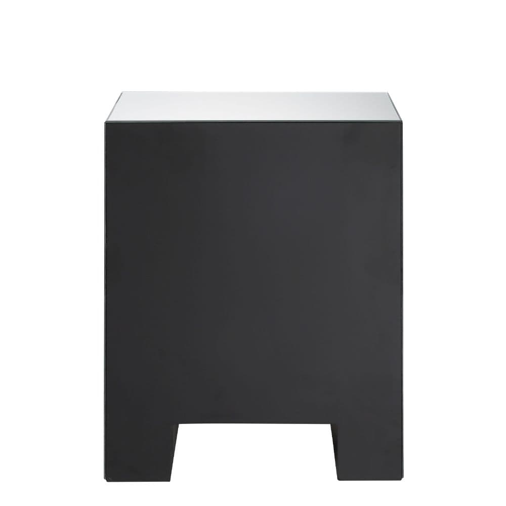 Accent Table 7