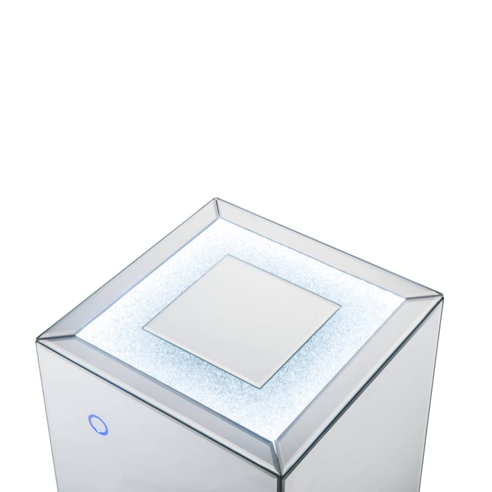 Accent Table W/LED 4