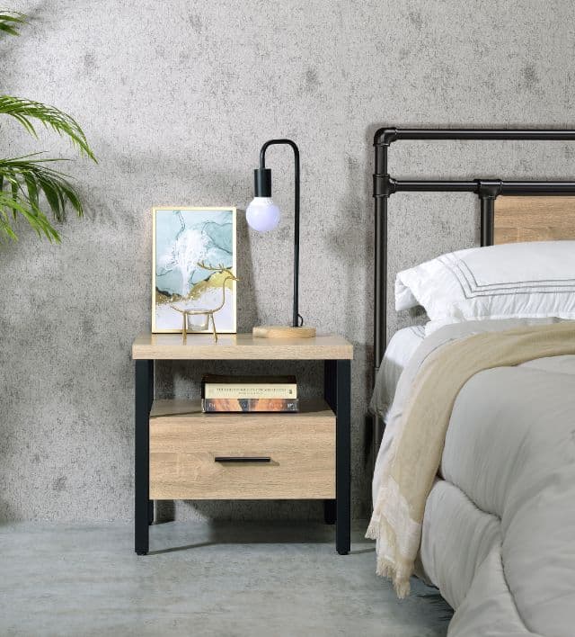 Accent Table 5