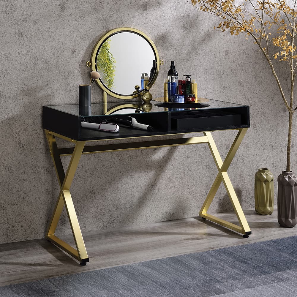 Vanity Desk W/Mirror & Jewelry Tray