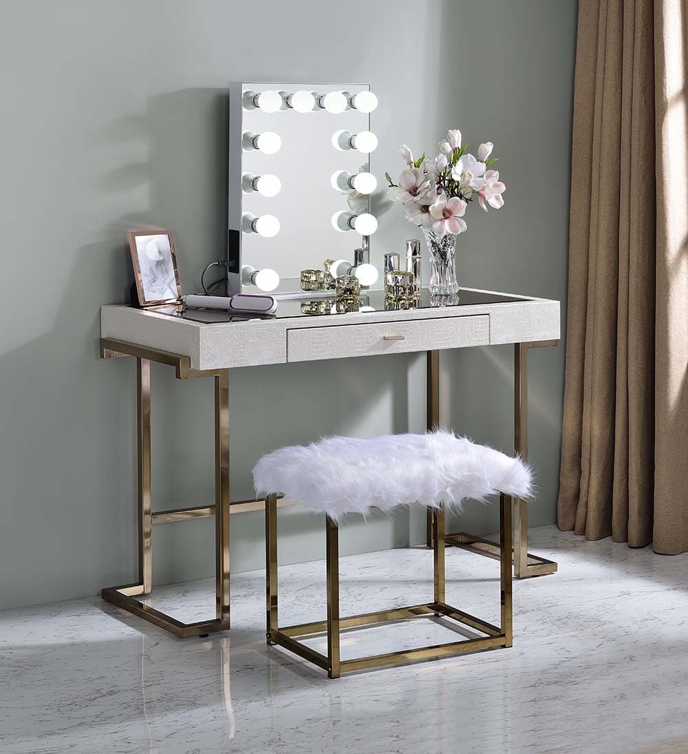 Accent Mirror 5