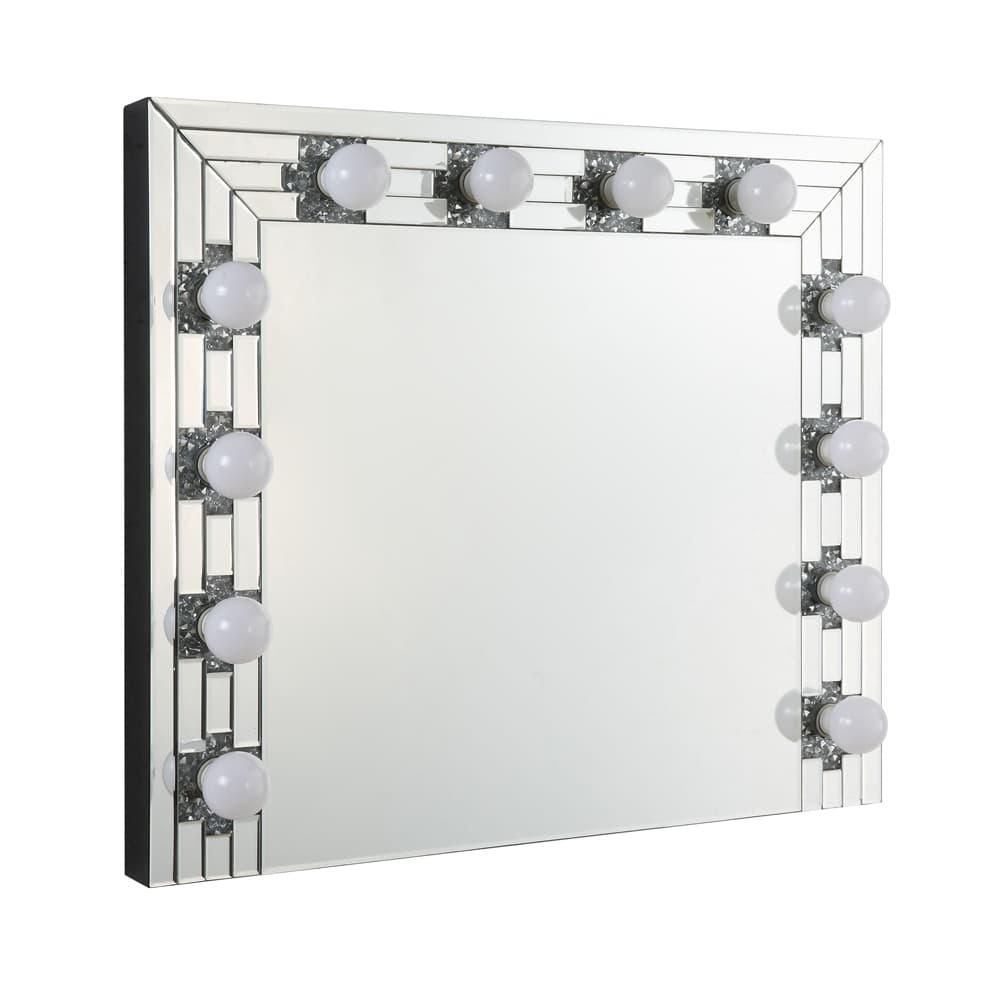 Accent Mirror 3