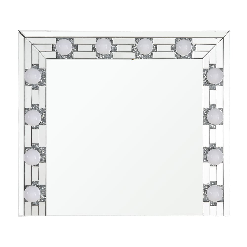 Accent Mirror 4
