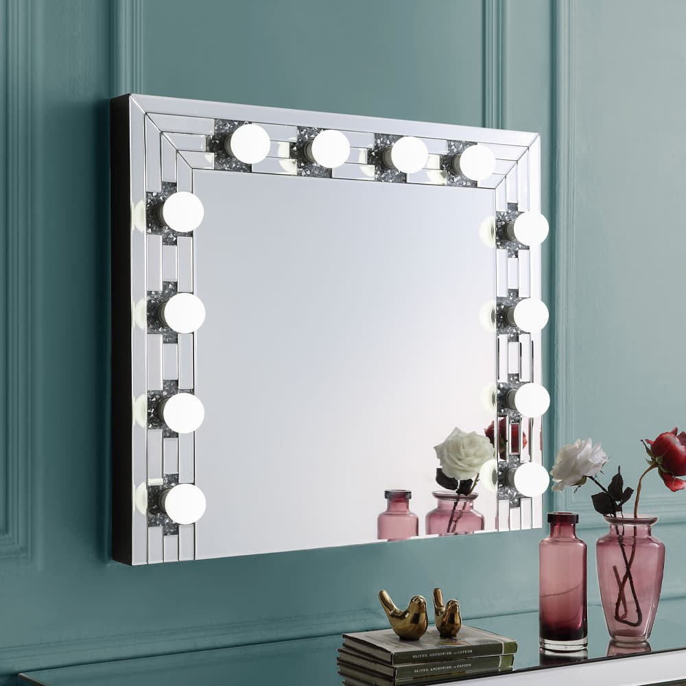 Accent Mirror