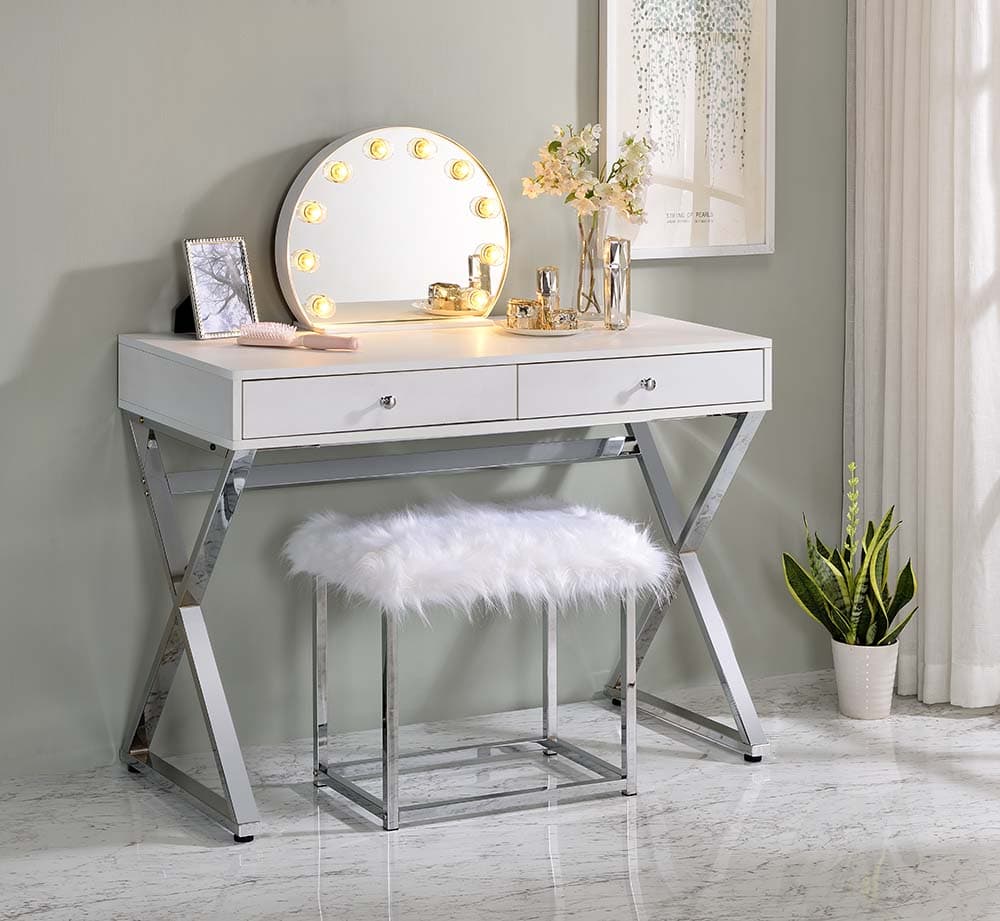 Accent Mirror 6