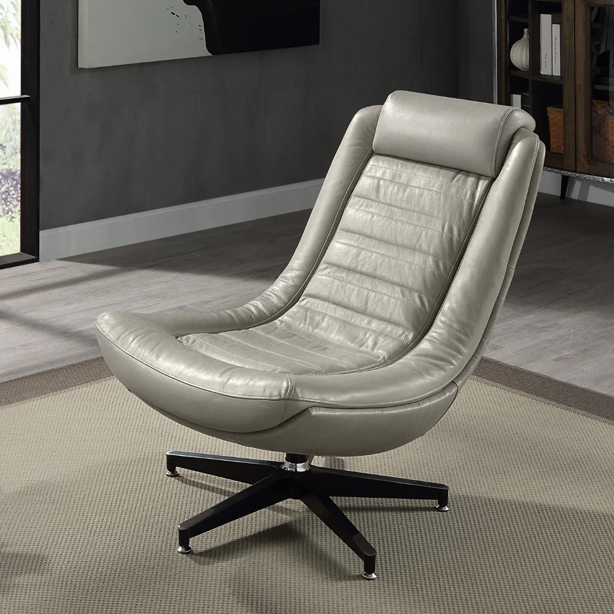 Accent Chair W/Swivel
