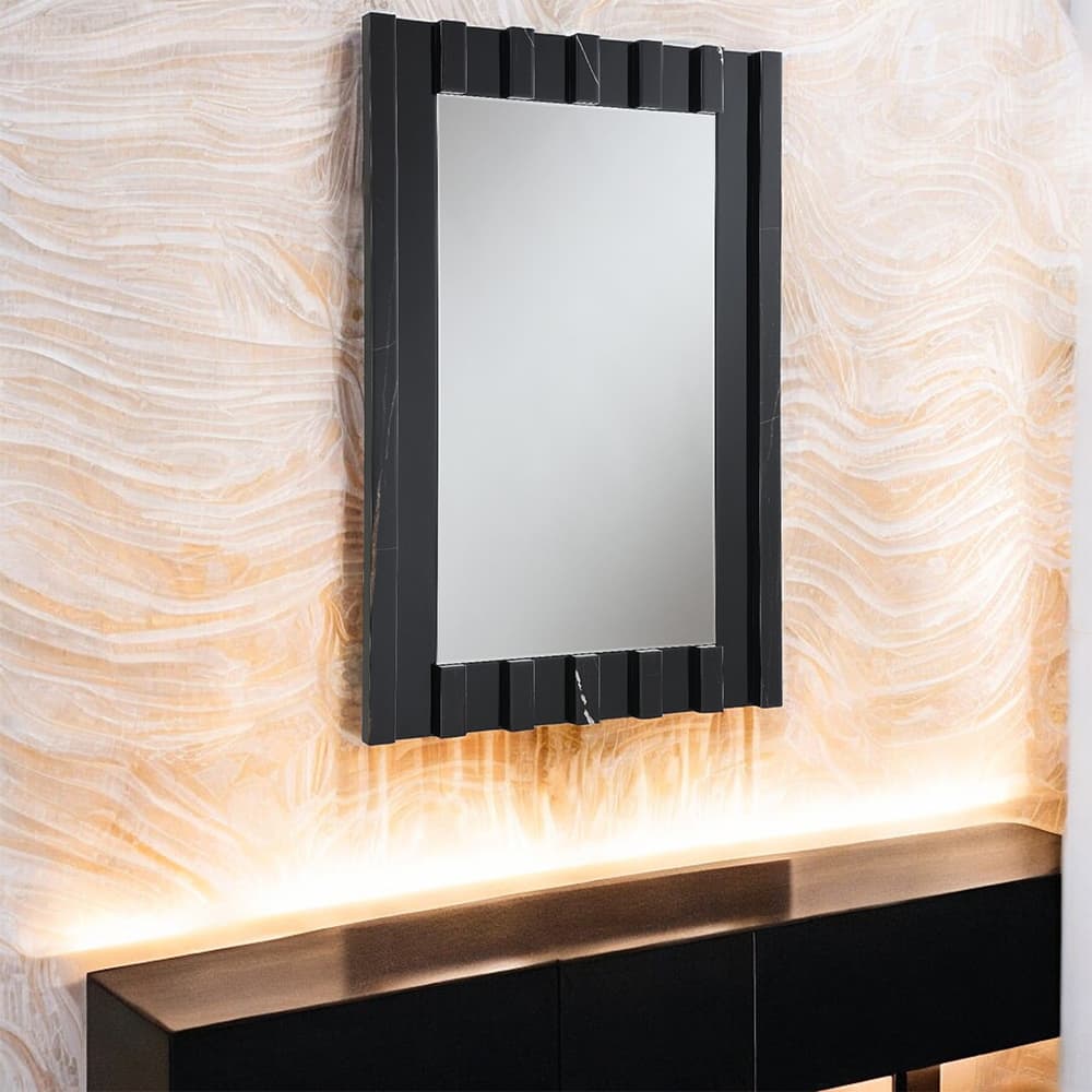 Accent Mirror 5
