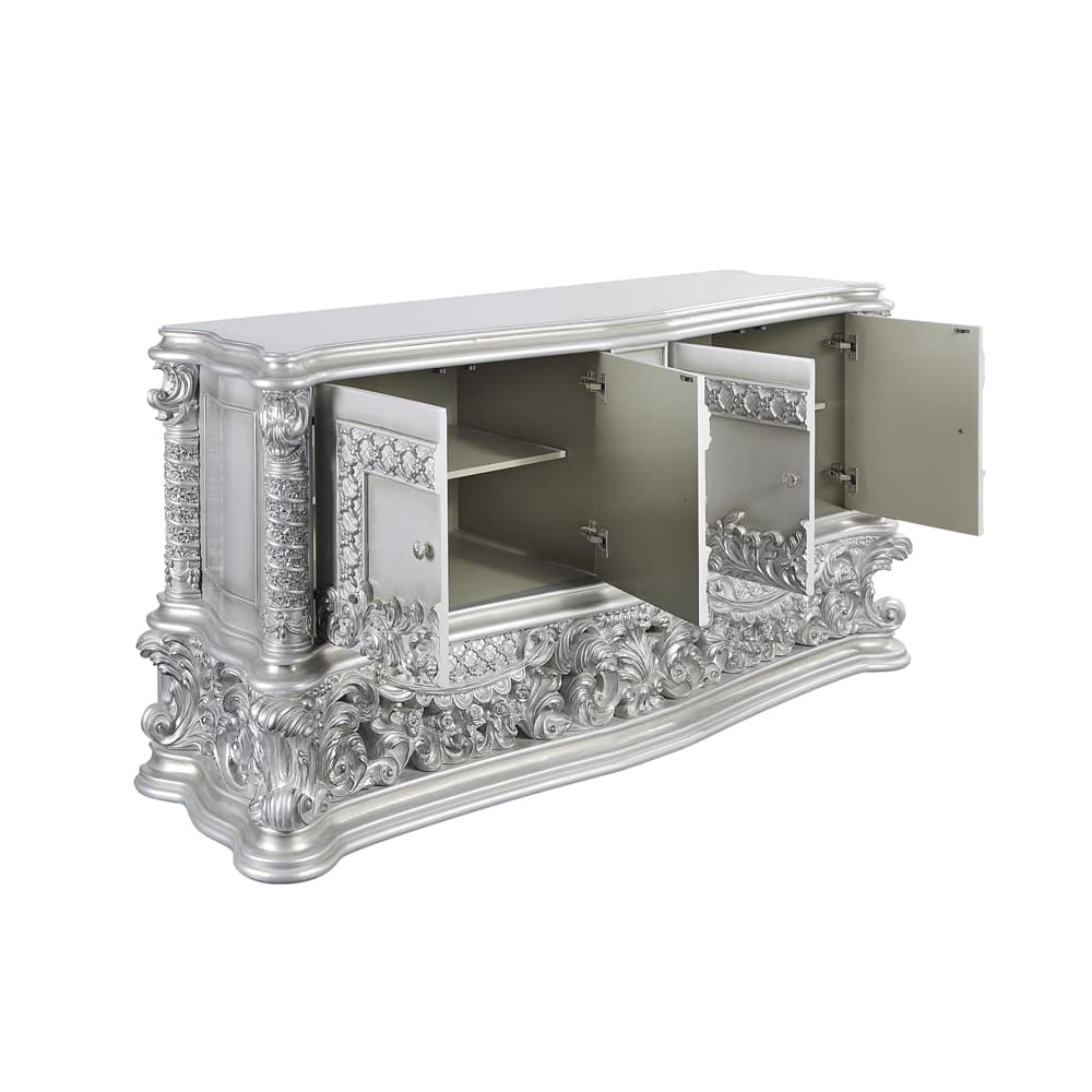 Dresser 4