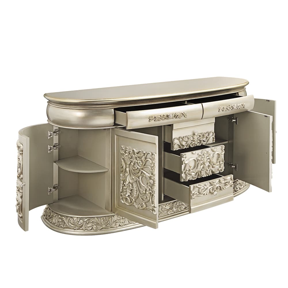 Dresser 4