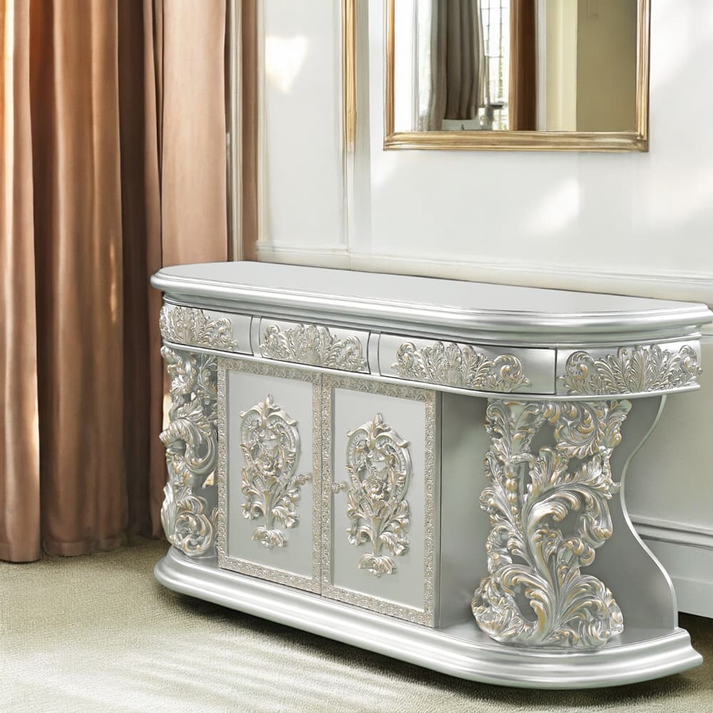Dresser 9