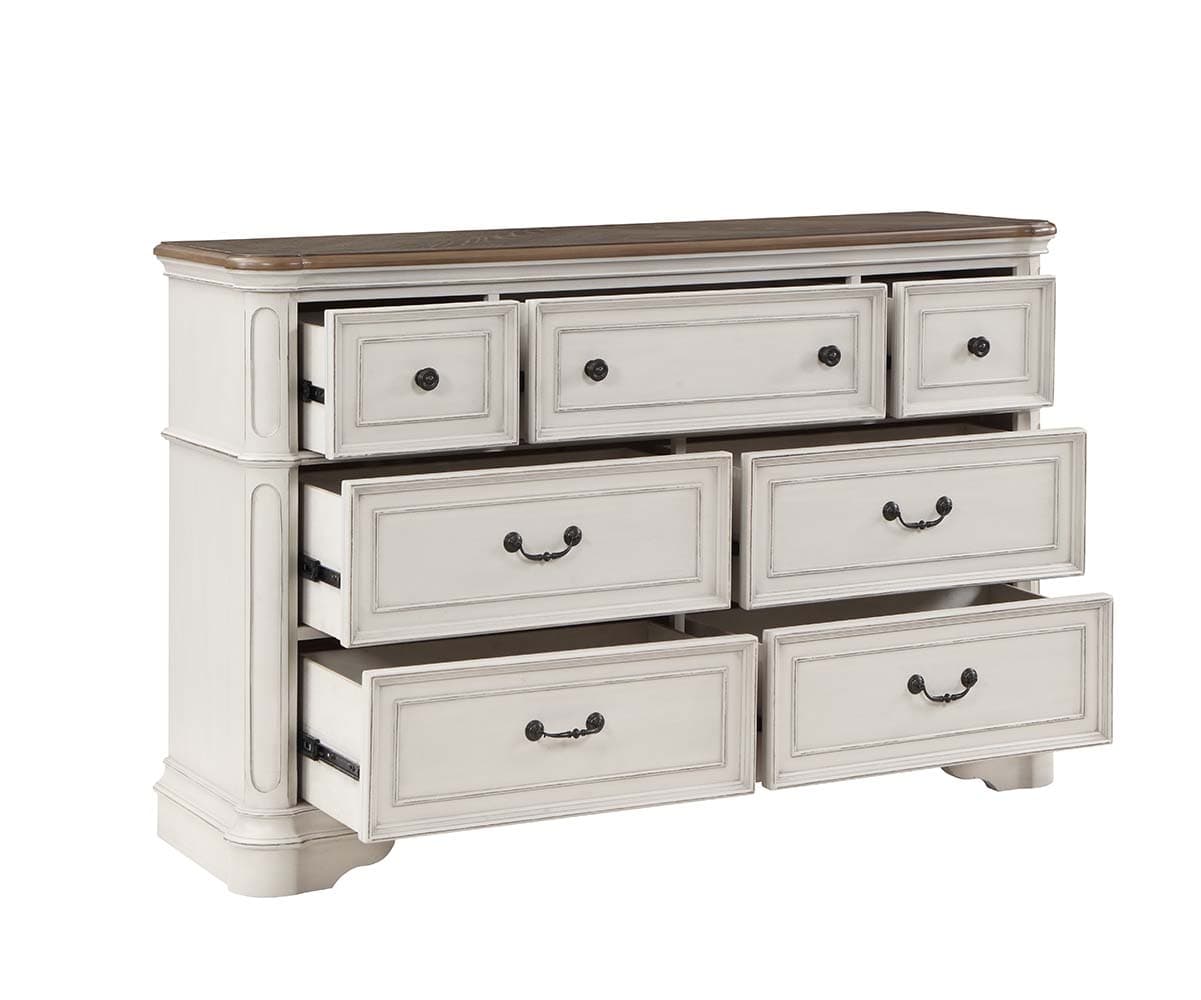 Dresser 3