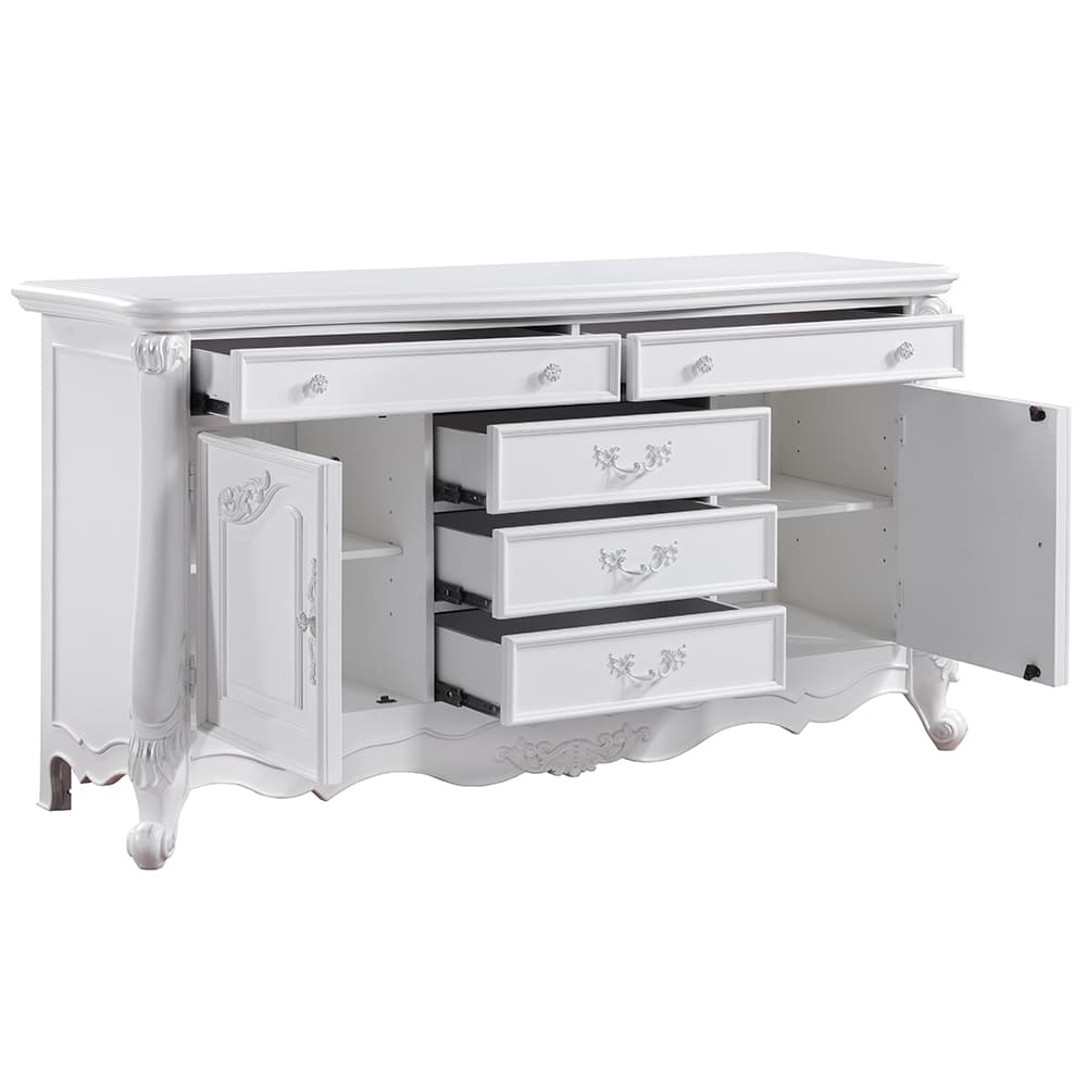 Dresser 4