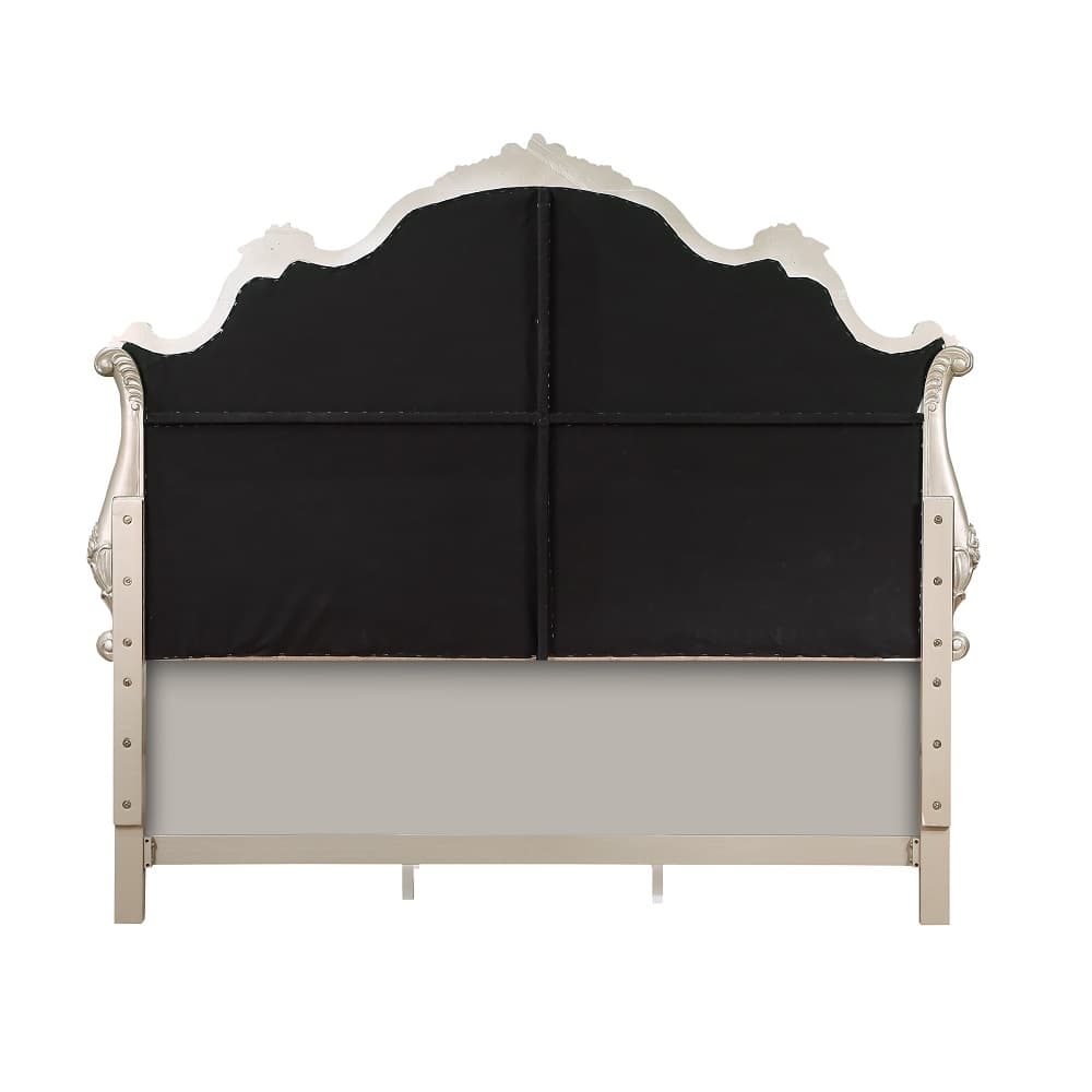 Queen Bed 4