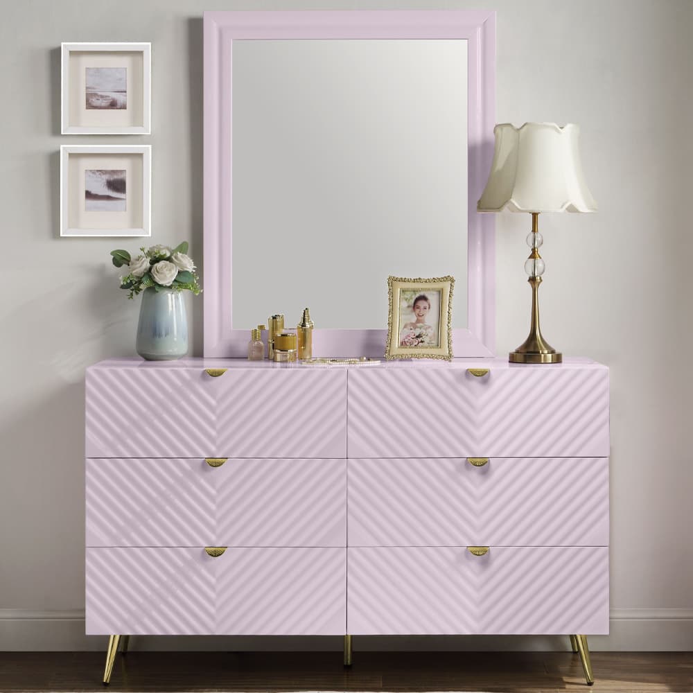 Dresser 13