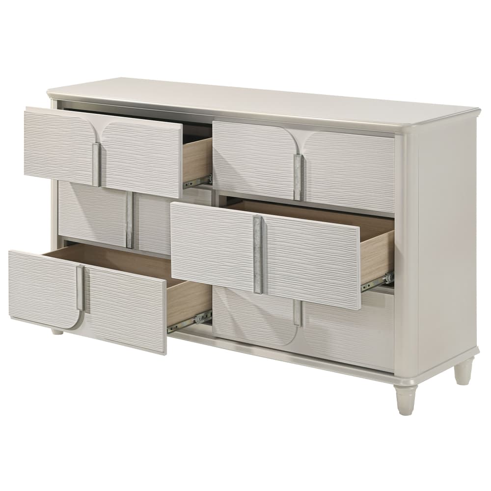 Dresser 5