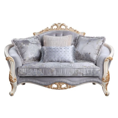 Loveseat W/4 Pillows 2