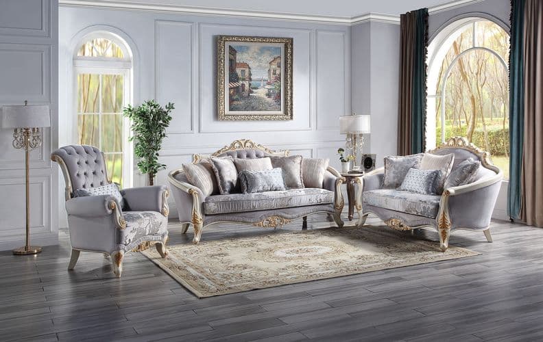 Loveseat W/4 Pillows 5