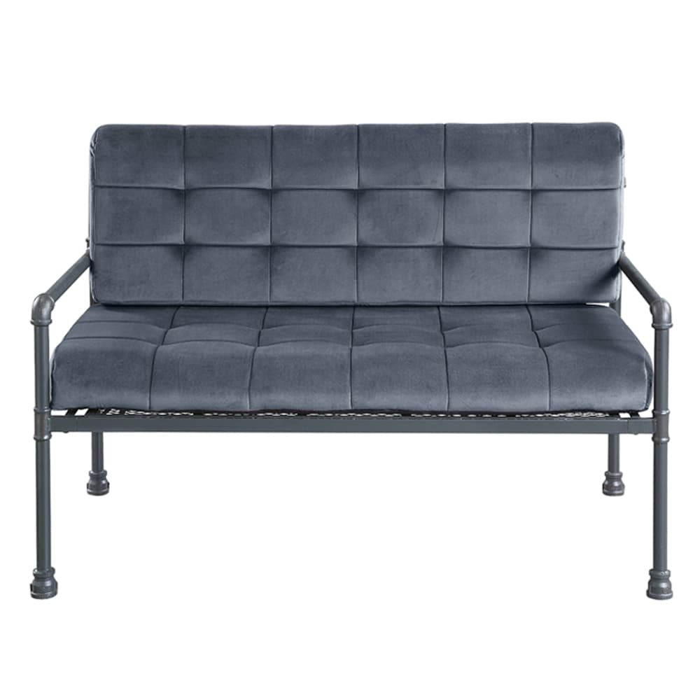 Loveseat 3